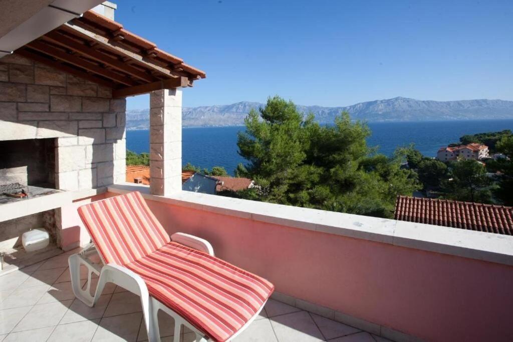 Apartments Damir - 80 M From Beach Postira Zewnętrze zdjęcie