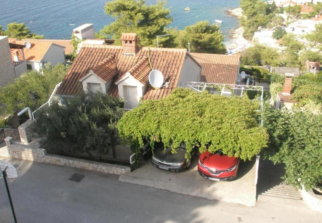 Apartments Damir - 80 M From Beach Postira Zewnętrze zdjęcie
